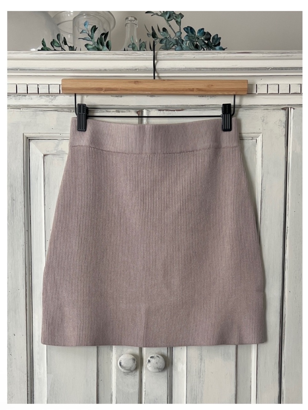 NWT MOD REF Ribbed Super-Stretchy Mini Skirt in Taupe